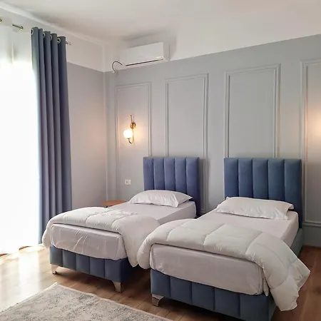 住宿加早餐酒店 Mishel 4*