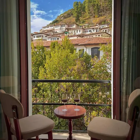 Mishel Bed & Breakfast 4*