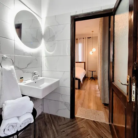 Mishel Bed & Breakfast Berat