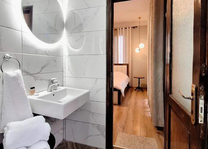 Mishel Alojamento de Acomodação e Pequeno-almoço Berati