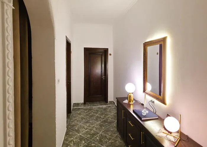 Mishel Alojamento de Acomodação e Pequeno-almoço 4*